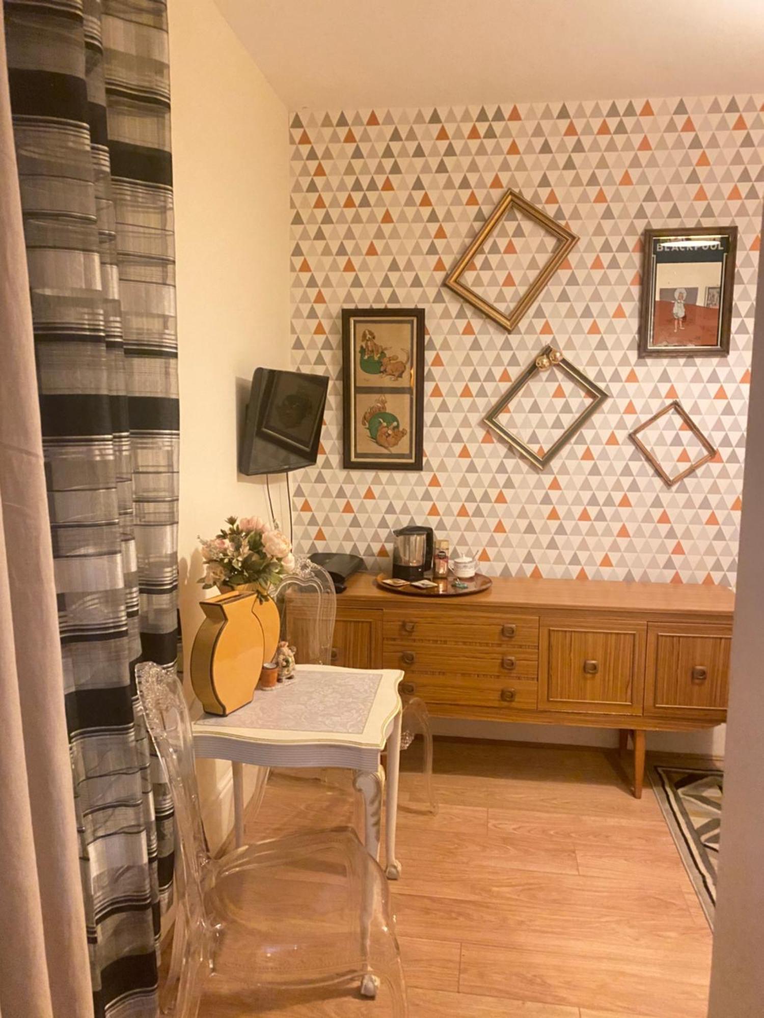 Upton Country Park Guest House Northampton Esterno foto