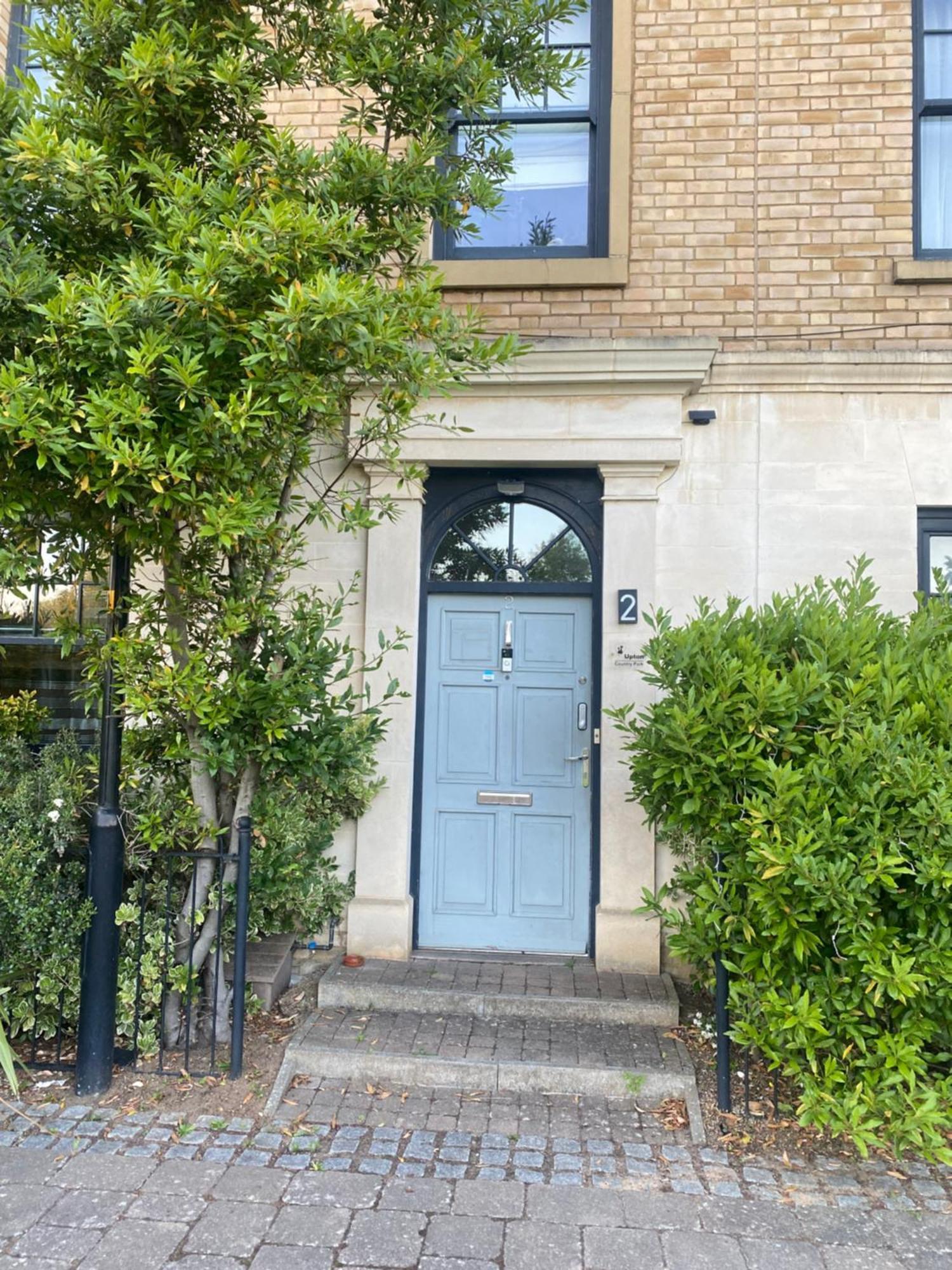 Upton Country Park Guest House Northampton Esterno foto