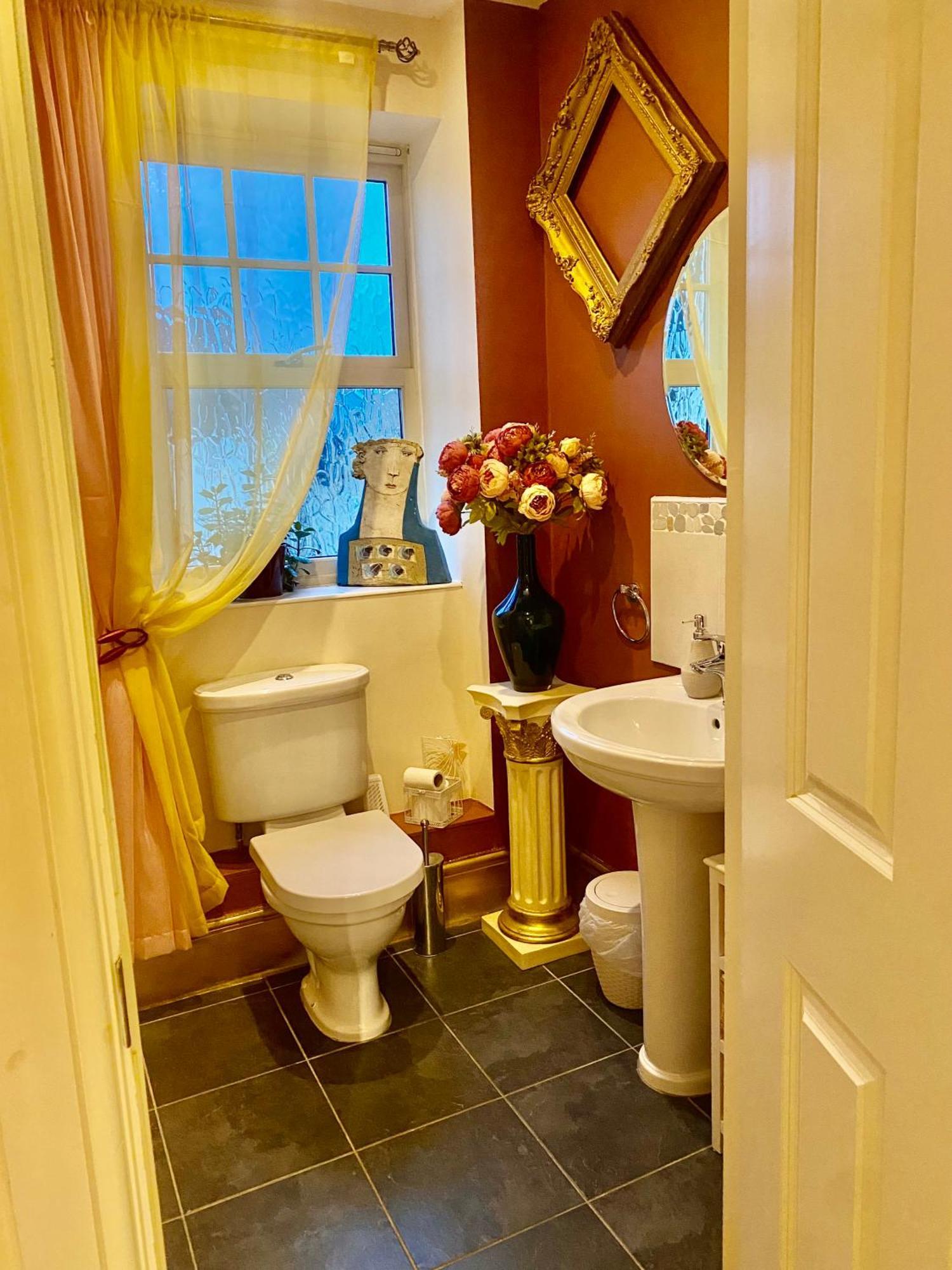 Upton Country Park Guest House Northampton Esterno foto