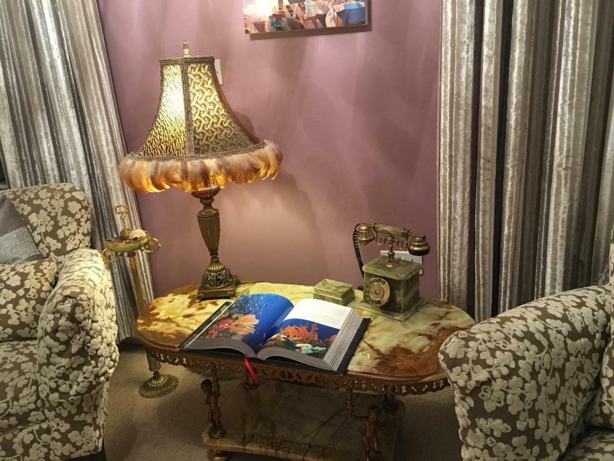Upton Country Park Guest House Northampton Esterno foto